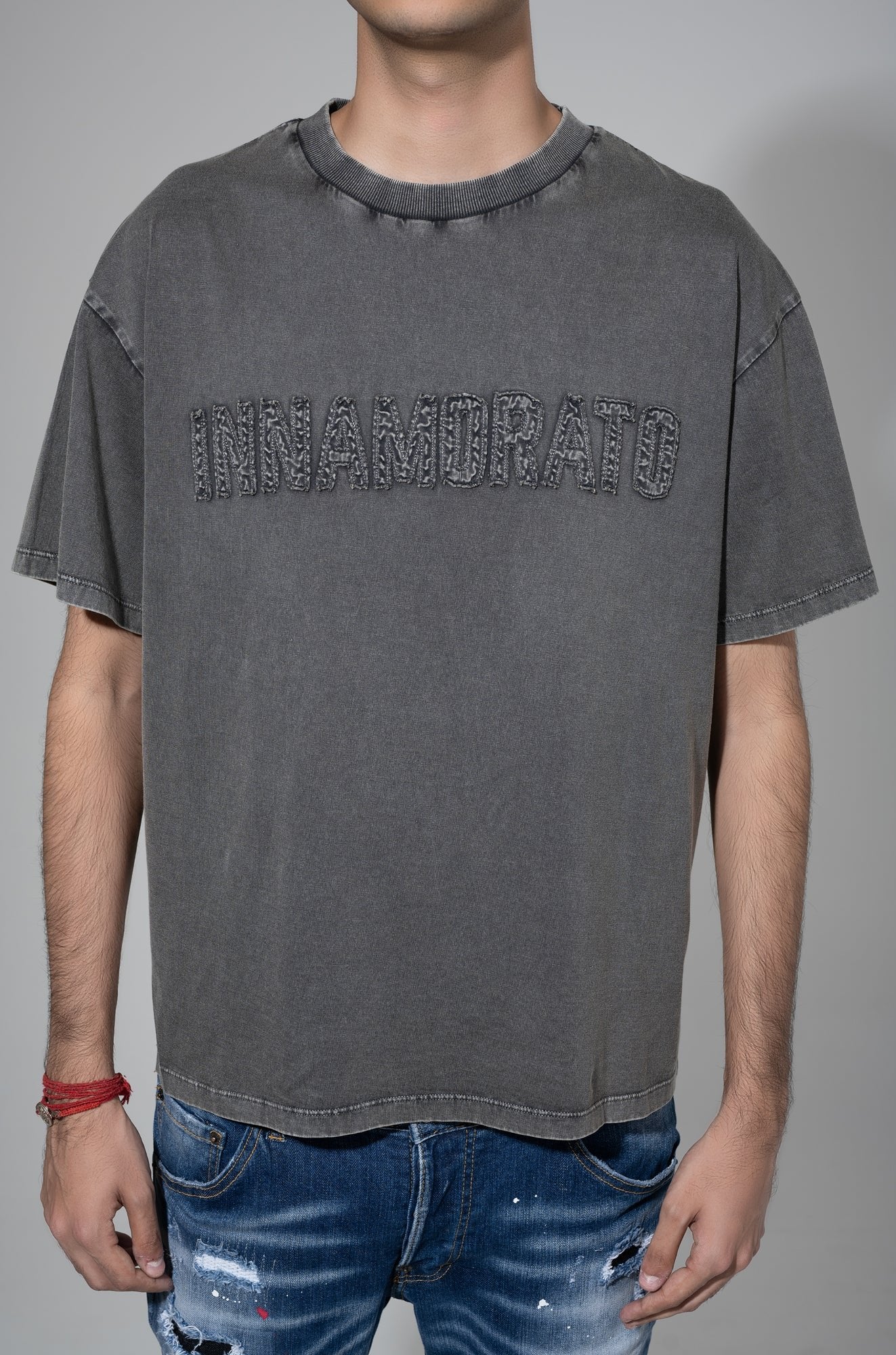 Mineral washed supima cotton t-shirt from https://innamoratoclo.com