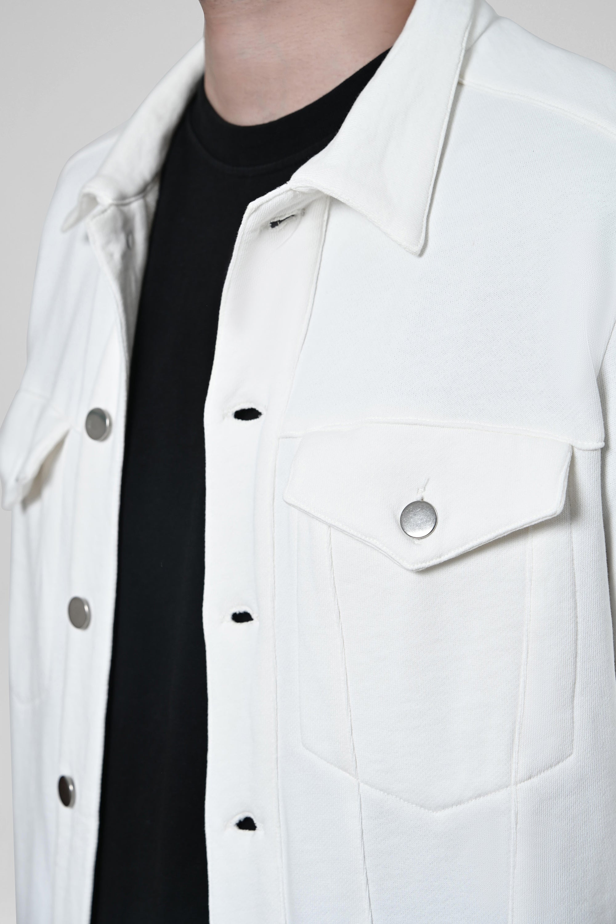 Logo embroidered overshirt from innamoratoclo.com